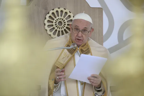 Papa Francesco durante la Messa conclusiva del Congresso Eucaristico Internazionale di Matera, 25 settembre 2022 / Vatican Media / ACI Group