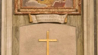 "Recognitio" e smuratura per le Porte Sante di San Pietro e del Laterano
