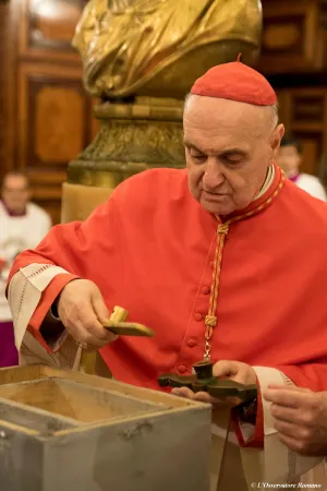 La recognitio a San Pietro, il Cardinale Comastri |  | Osservatore Romano