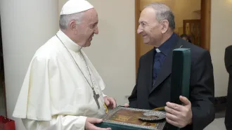 Al Papa una icona di San Nicola dalla Russia. Cacucci: “L’ecumenismo si fa con il popolo”