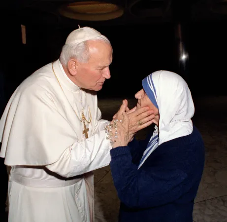 Madre Teresa e Giovanni Paolo II |  | Osservatore Romano/ Aci Group