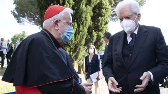 Il Cardinale Bassetti scrive a Mattarella: "Lei è un punto di riferimento per i cittadini"