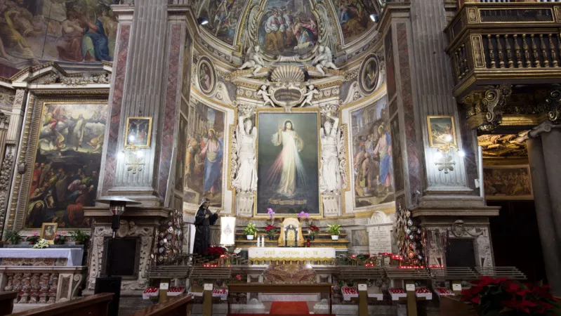 L'altare dedicato a Santa Faustina nella chiesa di Santo Spirito in Sassia |  | pd