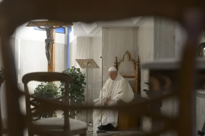 Papa Francesco, Domus Sanctae Marthae | Papa Francesco durante una Messa nella Domus Sanctae Marthae | Vatican Media / ACI Group