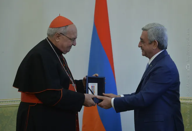 Il Cardinale Sandri incontra il presidente armeno durante uno dei suoi viaggi in Armenia | President.am
