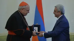 Il Cardinale Sandri incontra il presidente armeno durante uno dei suoi viaggi in Armenia / President.am