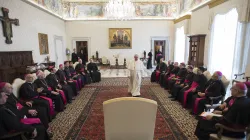 Papa Francesco incontra i vescovi del Paraguay in visita ad Limina, Palazzo Apostolico, 6 novembre 2017 / L'Osservatore Romano / ACI Group 