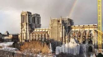 Notre Dame potrebbe riaprire nel 2024, ma ancora senza il tetto