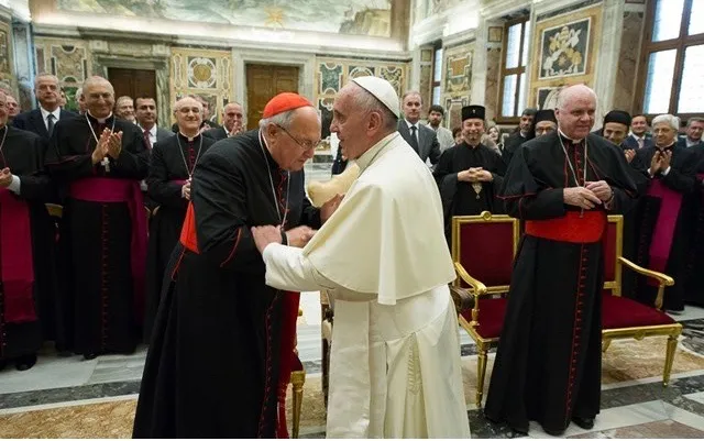 Papa Francesco e la ROACO | Papa Francesco durante uno dei recenti lavori della ROACO | Radio Vaticana / LOR 