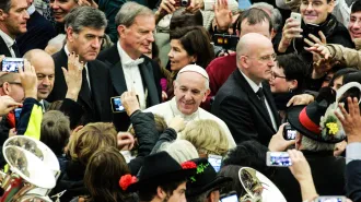 Il Papa: dobbiamo essere messaggeri di speranza, il mondo non può aspettare