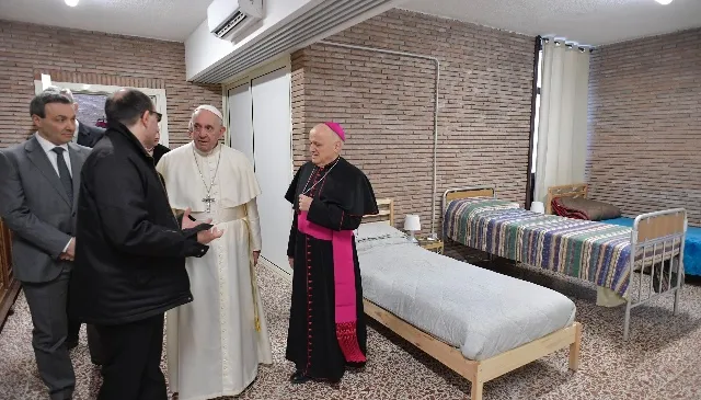 Papa Francesco visita struttura per senza fissa dimora a Fiumicino |  | Vatican Media / ACI Group