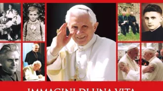Una biografia per immagini tra i libri dedicati a Benedetto XVI 