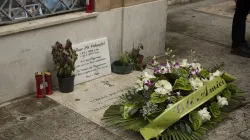 I funerali di Cesar De Vroe presso il Cimitero Teutonico mercoledì 11 gennaio 2018 / Marina Testino, Cimitero Teutonico
