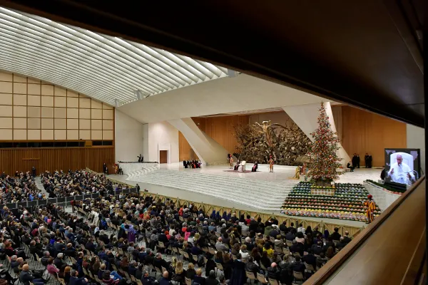 Papa Francesco incontra i dipendenti vaticani per gli auguri di Natale, Aula Paolo VI, 21 dicembre 2017 / L'Osservatore Romano / ACI Group