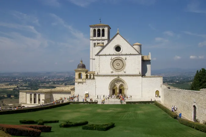 Assisi |  | Wikipedia