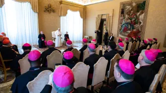 Papa Francesco, il gesto dell’Eucarestia come antidoto all’Europa indifferente