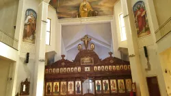 L'interno della chiesa di San Giovanni XXIII a Sofia, dove le suore Eucaristine si riuniscono per pregare la Novena della Divina MIsericordia / AG / ACI Group