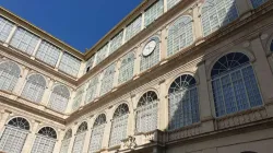 Il Palazzo Apostolico Vaticano visto dal Cortile San Damaso / AG / ACI Group