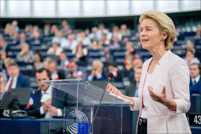 Ursula von der Leyen, presidente della Commissione UE | europarl.eu