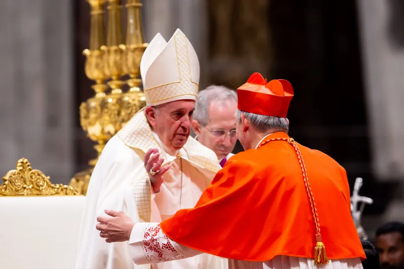 Il Papa ed il Cardinale Zuppi