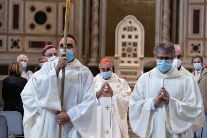 Cardinale de Donatis | Il cardinale de Donatis alla celebrazione per i medici, Basilica di San Giovanni in Laterano, 17 ottobre 2020 | Daniel Ibanez / ACI Group