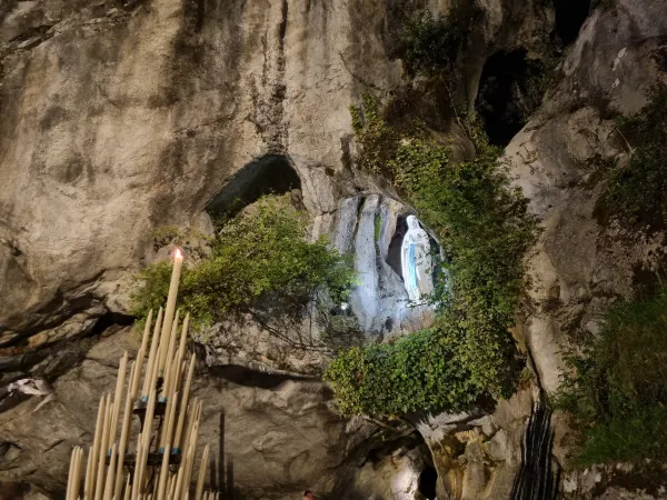 Lourdes | La grotta dell'apparizione di Lourdes  | AG / ACI Group