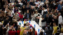 Papa Francesco a pranzo con i poveri in Aula Paolo VI, 13 novembre 2022 / Daniel Ibanez / ACI Group