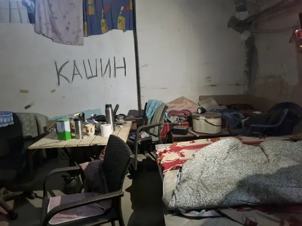 Ricostruzione di uno dei rifugi dell'assedio di Kyiv | AG / ACI Group