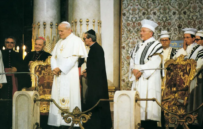 La storica visita di Giovanni Paolo II  |  | cc