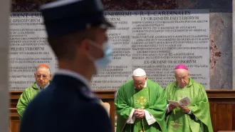 Messa per la Gendarmeria Vaticana. Il Papa: "La vostra strada è quella del servizio"