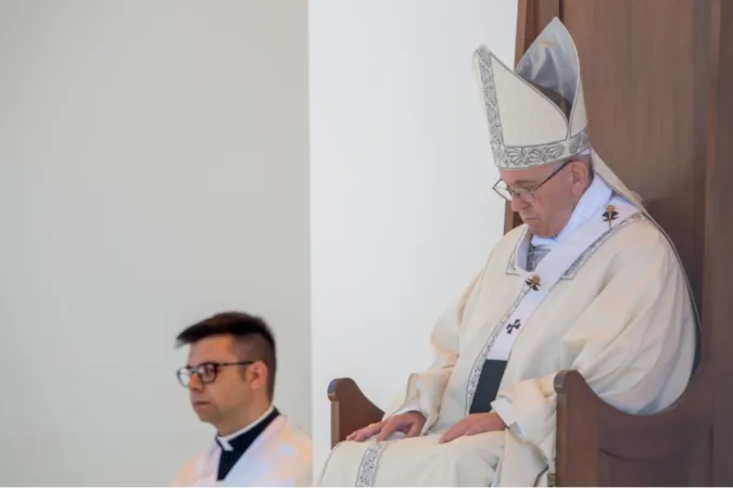 Il Papa presiede la Messa a Molfetta |  | Daniel Ibanez CNA