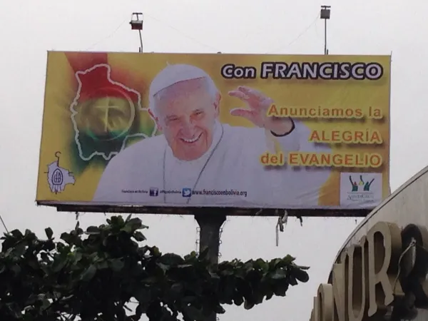 I manifesti per il benvenuto al Papa a Santa Cruz |  | Carolina Raquena/ Aci Prensa