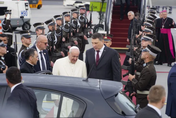 L'arrivo del Papa in Lettonia |  | Andrea Gagliarducci ACI Stampa