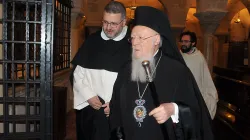 Il Patriarca Bartolomeo in visita alla tomba di San Nicola, Bari, 5 dicembre 2016 / Diocesi di Bari-Bitonto