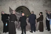 Riaperta l'antica porta del Vescovado di Assisi, la soglia che Francesco ha attraversato
