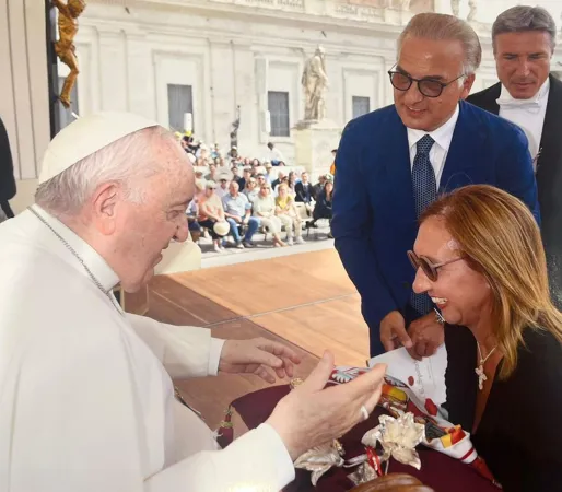 Gioelleria Spadafora | La famiglia Spadafora incontra Papa Francesco | Famiglia Spadafora