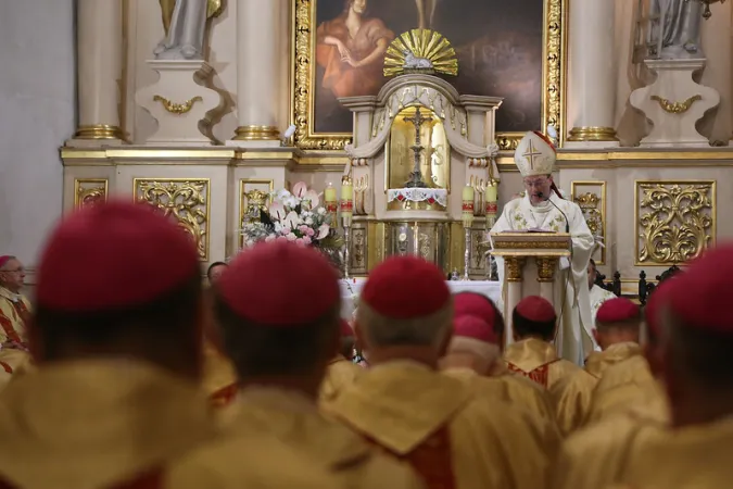 La celebrazione eucaristica conclusiva   |  | Episkopat news