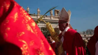Il Papa: "Il Crocifisso è la Cattedra di Dio"