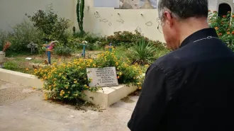 Lampedusa, Lorefice: "Cristo ci dice di non chiuderci"