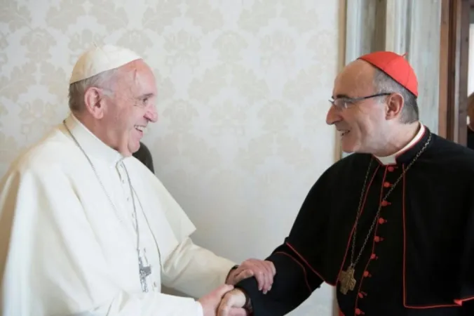 Cardinale Sturla e Papa Francesco | Il Cardinale Daniel Sturla con Papa Francesco
 | InfoANS