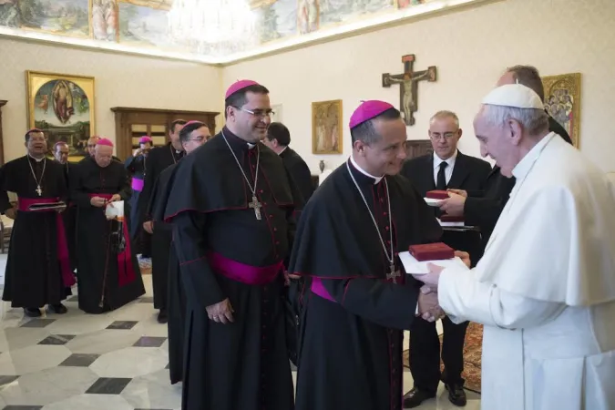 Papa Francesco e i Vescovi del Salvador |  | L'Osservatore Romano,ACI Group