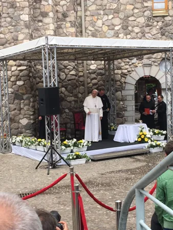 Papa Francesco alla Casa Memoriale di Madre Teresa |  | VAMP pool