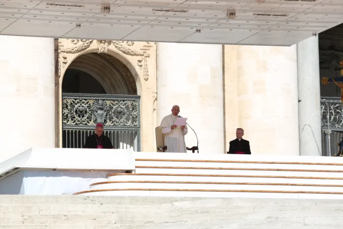 Il Papa recita il Rosario per i terremotati di Lazio e Marche |  | Daniel Ibanez/ CNA