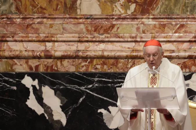 Santa Messa in Coena Domini con il Cardinale Re |  | EWTN News / Daniel Ibanez / Vatican Pool