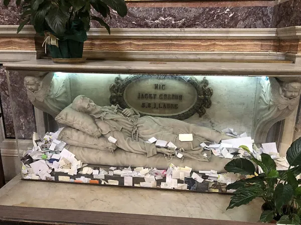 La tomba di San Giuseppe Benedetto Labre |  | pubblico dominio 