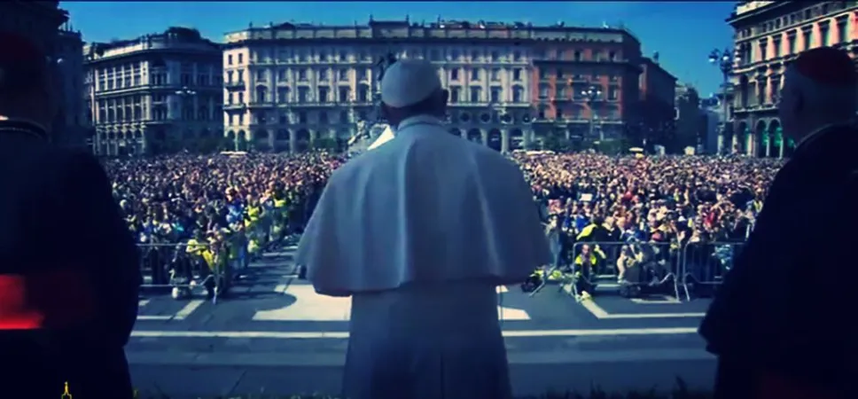 Il Papa recita l' angelus in piazza del duomo  |  | CTV