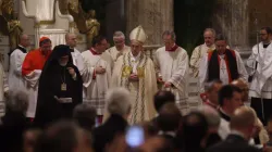 Papa Francesco al termine dei Vespri ecumenici 2020 in San Paolo Fuori le Mura / Vatican Media / ACI Group