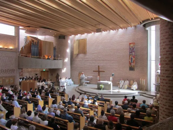 Una celebrazione eucaristica presieduta dal Vescovo in Svezia  |  | FB