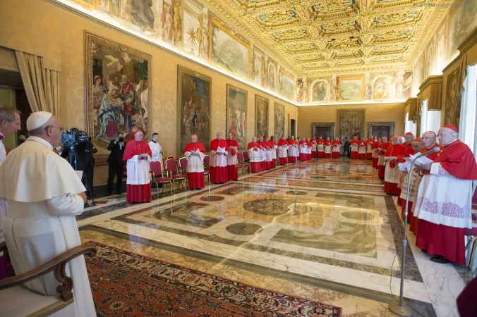 Papa Francesco con i Cardinali di Santa Romana Chiesa |  | L'Osservatore Romano - ACI Group