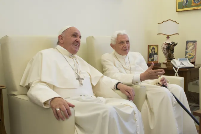 Papa Francesco e il Papa Emerito Benedetto XVI |  | Servizio Fotografico L'Osservatore Romano